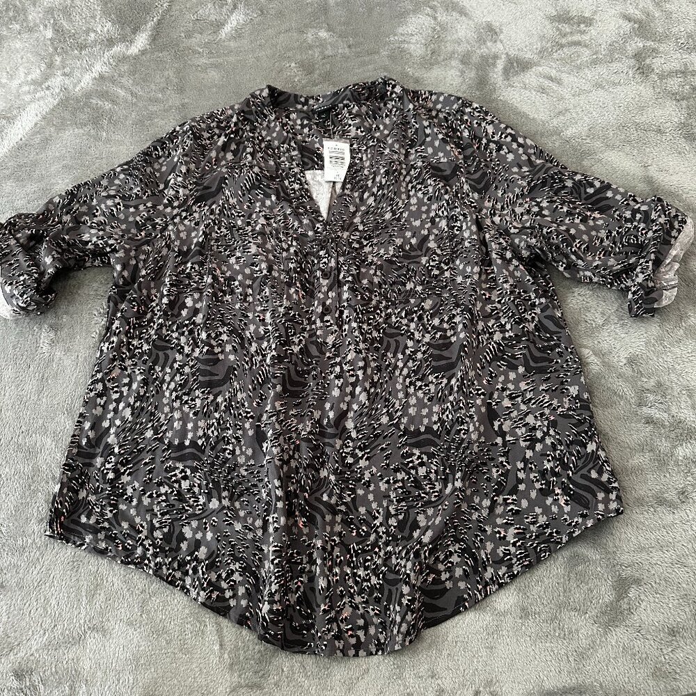 NWT Torrid Harper Blouse Top Shirt Women's 1 1X 14/16 Animal Print